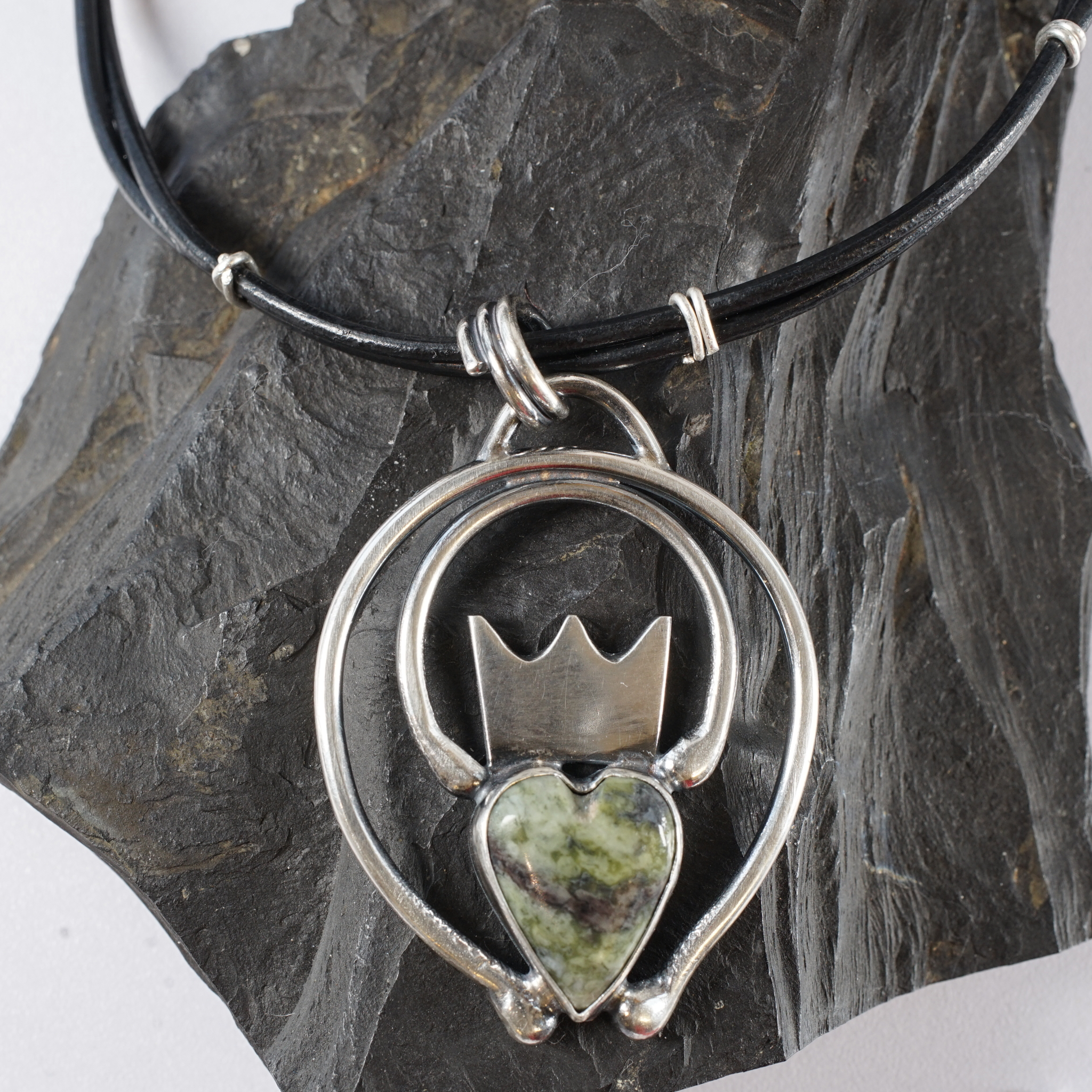Irish 2025 claddagh pendant